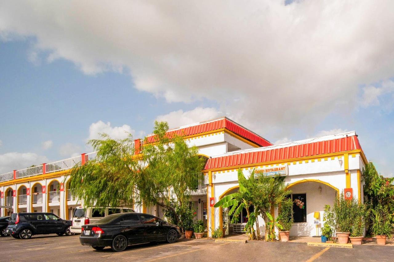 Hotel O Houston East Channelview I-10 Eksteriør bilde