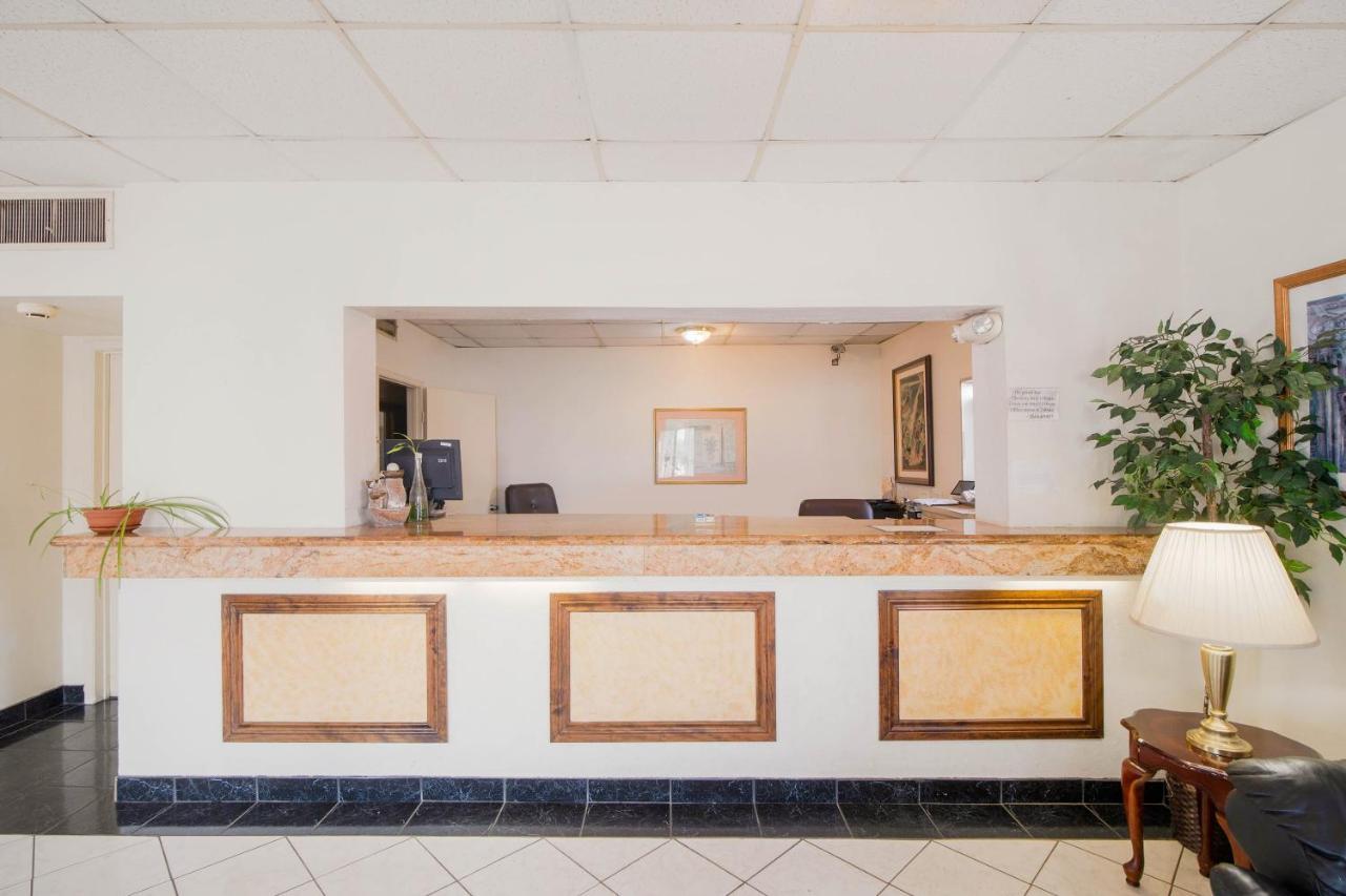 Hotel O Houston East Channelview I-10 Eksteriør bilde